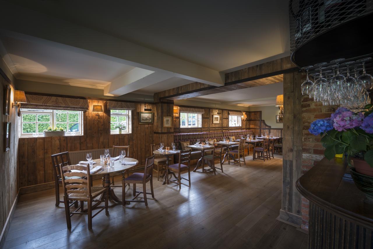 The Hawk Inn Andover Zewnętrze zdjęcie