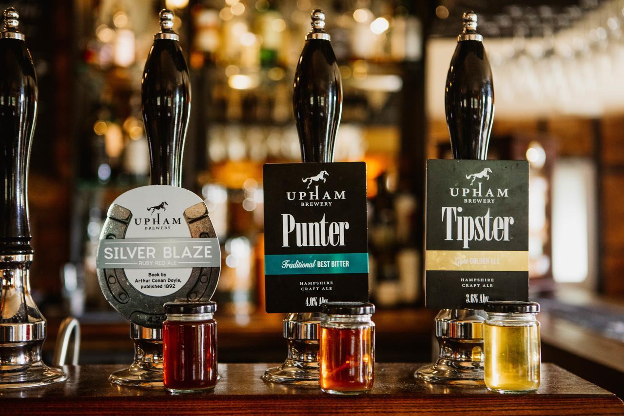 The Hawk Inn Andover Zewnętrze zdjęcie
